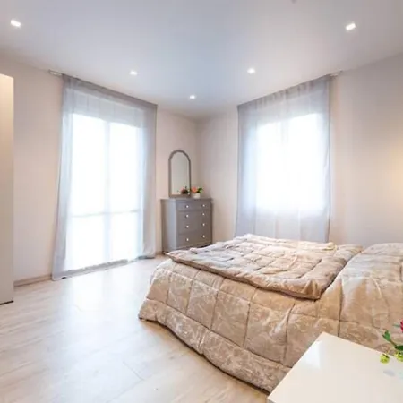 Elegante Giardino + Posteggio Privato Santa Margherita Ligure