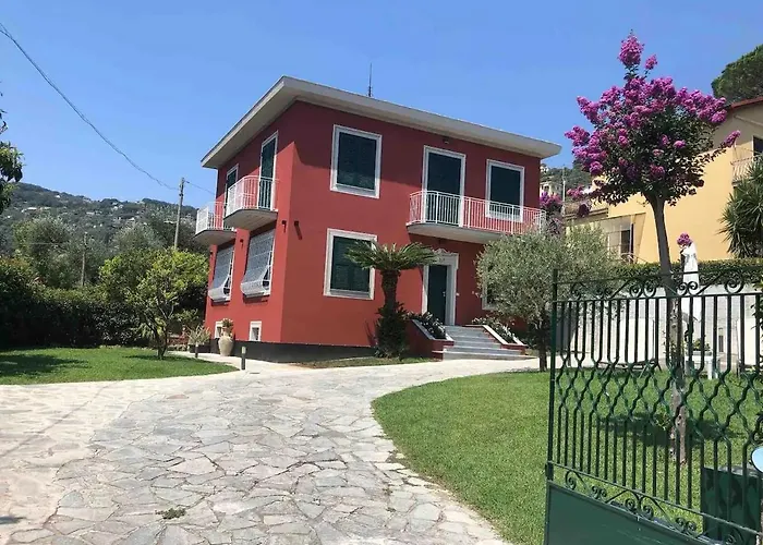 Elegante Giardino + Posteggio Privato *