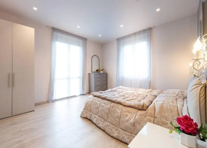 Elegante Giardino + Posteggio Privato Santa Margherita Ligure