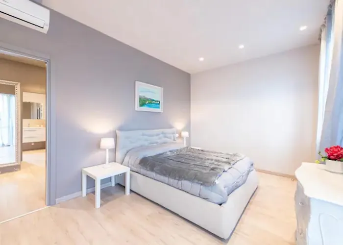 Elegante Giardino + Posteggio Privato * Santa Margherita Ligure