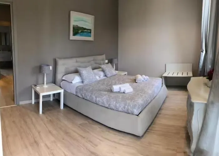 Elegante Giardino + Posteggio Privato Вилла *
