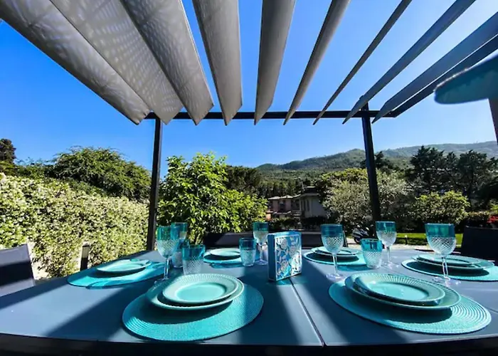 Elegante Giardino + Posteggio Privato 빌라 *