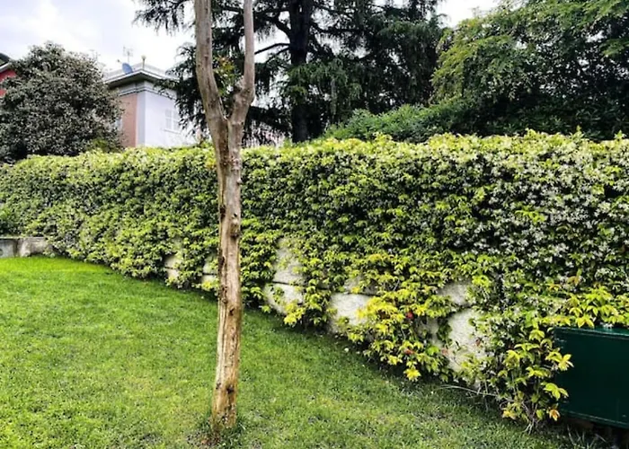 Elegante Giardino + Posteggio Privato 빌라 *